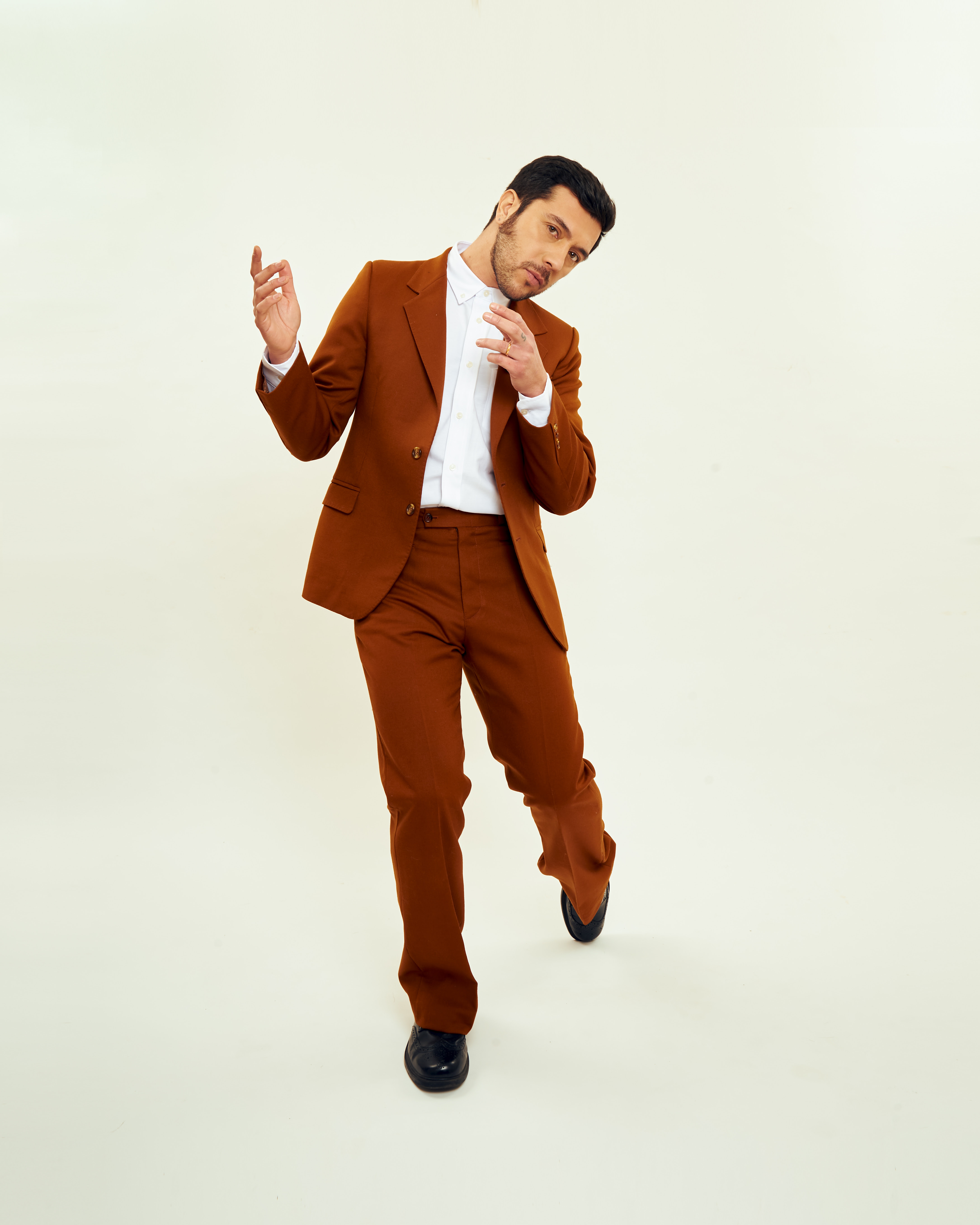 Gepe sorprende con versión del clásico de Chayanne “Tu Pirata Soy Yo”