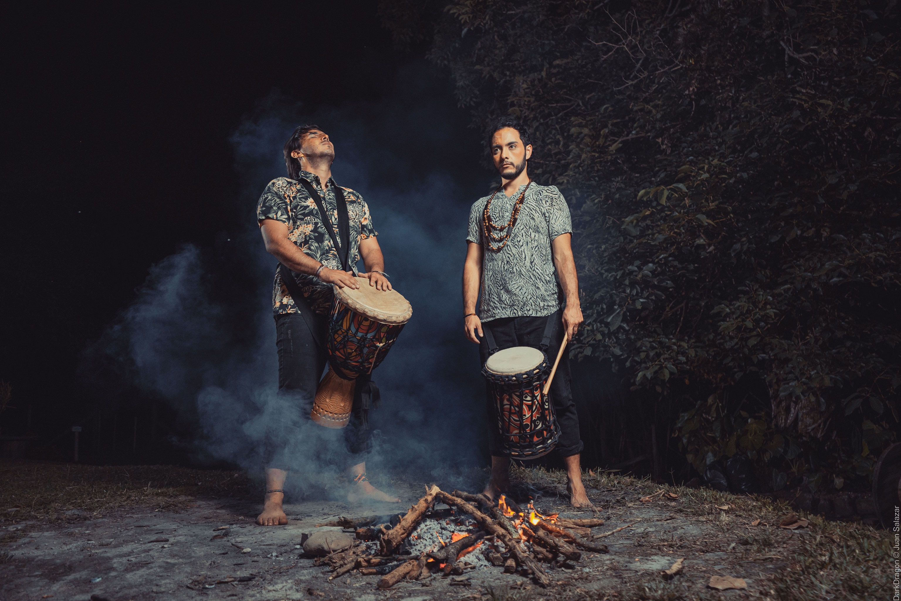 «LEÑA AL FUEGO» NUEVO SINGLE DE VOX FRACTAL : ROCK EXPERIMENTAL LATINOAMERICANO