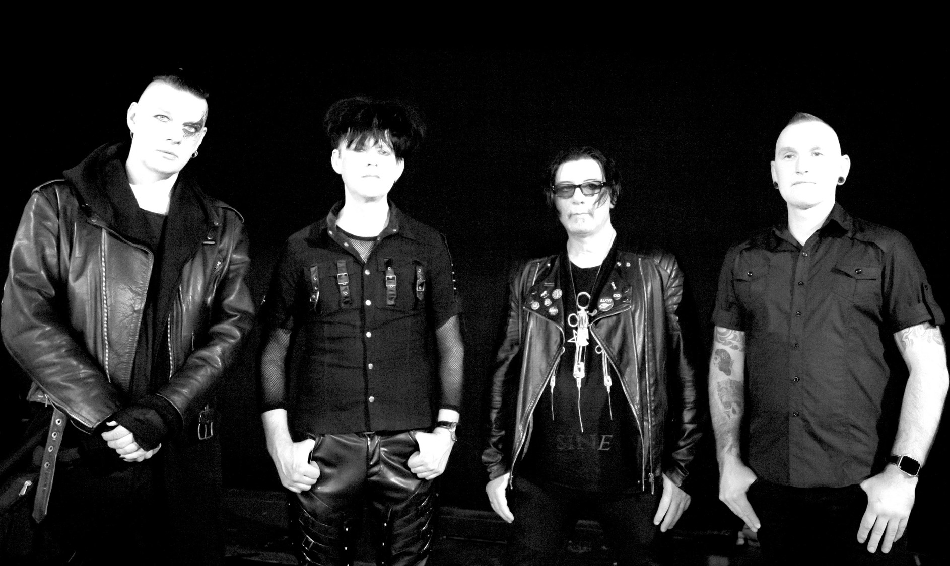 CLAN OF XYMOX ANUNCIA GIRA EN MÉXICO