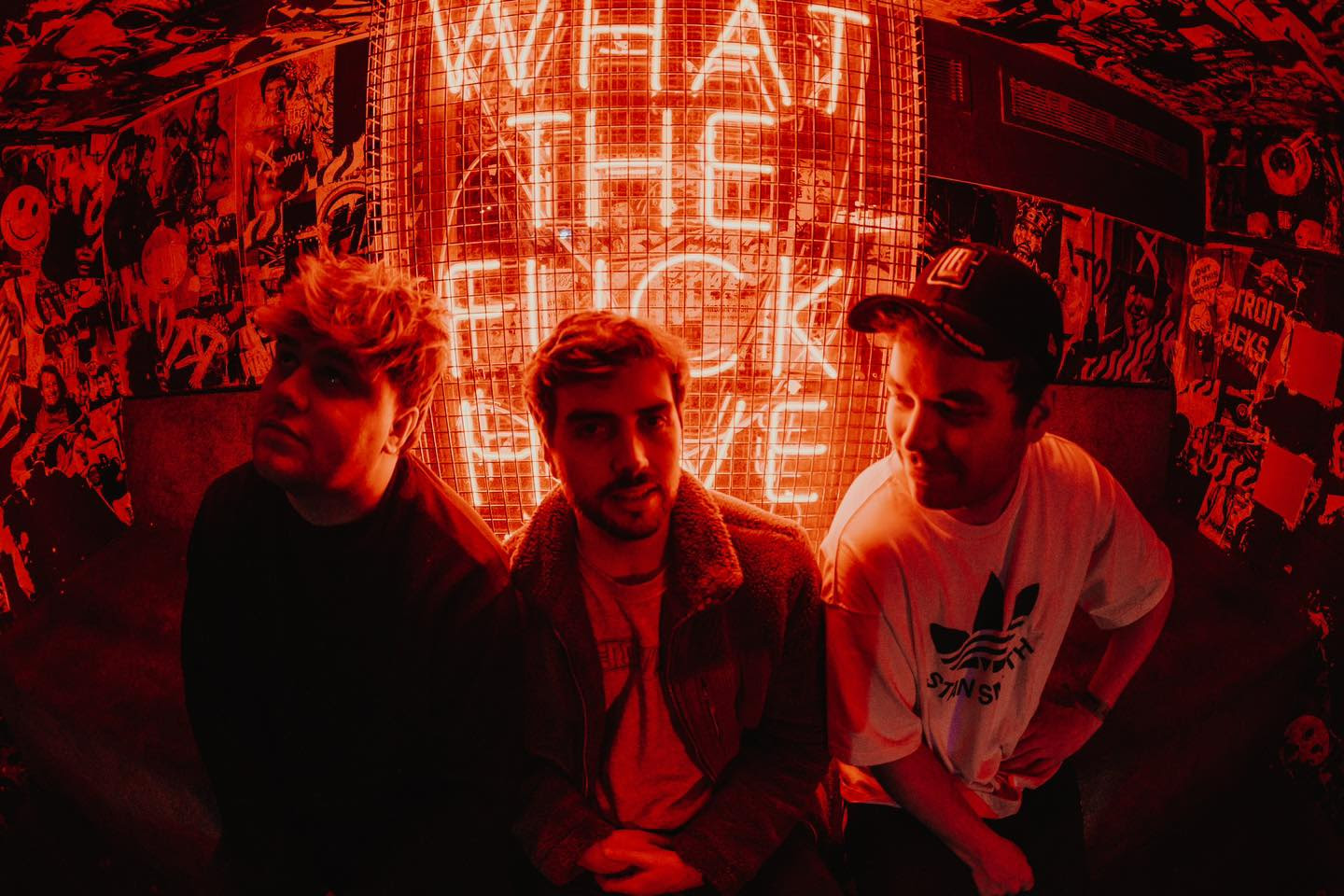 AIRWAYS  ESTRENA SU NUEVO SENCILLO «SMOKE IN MY EYES»