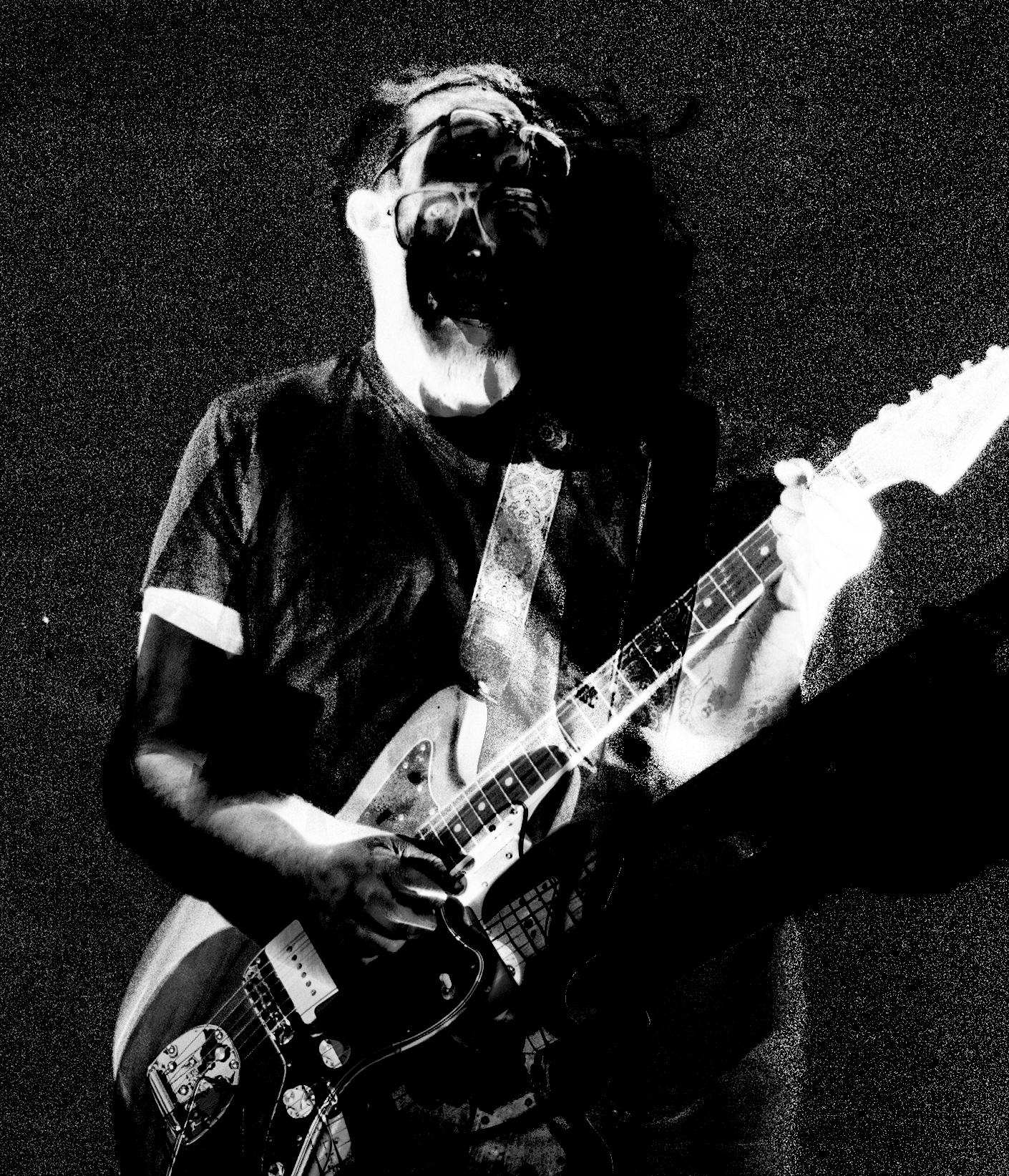 Escucha Días Grises, el disco debut de Los Árboles Mentirosos