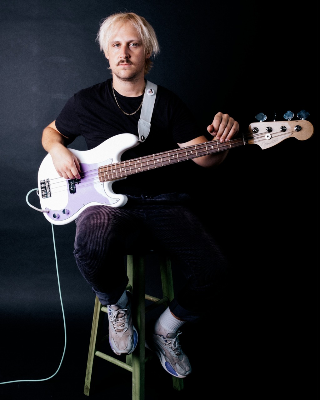 BOY BROOKS ESTRENA SENCILLO «LOVE YOU 4 FAKE»