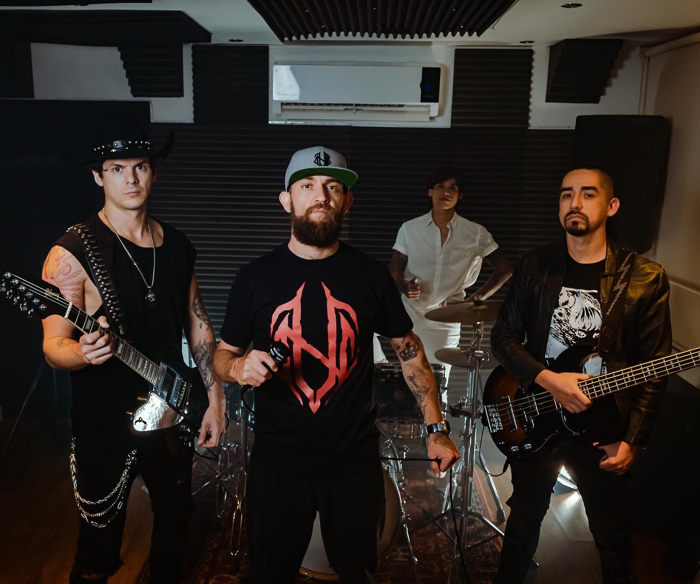 Vaquero Negro estrena videoclip “Todo lo que soy”