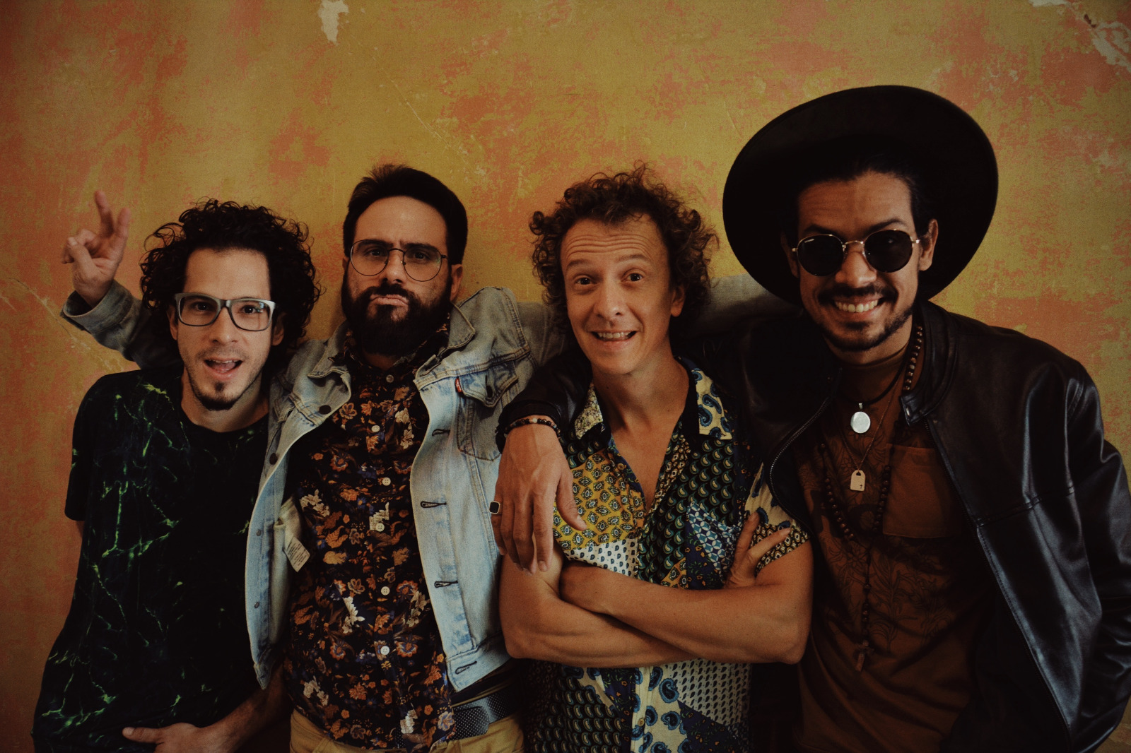 La Gran Locumbia: un equilibrado trance de sabrosura y psicodelia | Entrevista