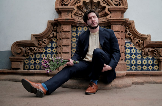 Bam Bam Atom presenta su primer EP