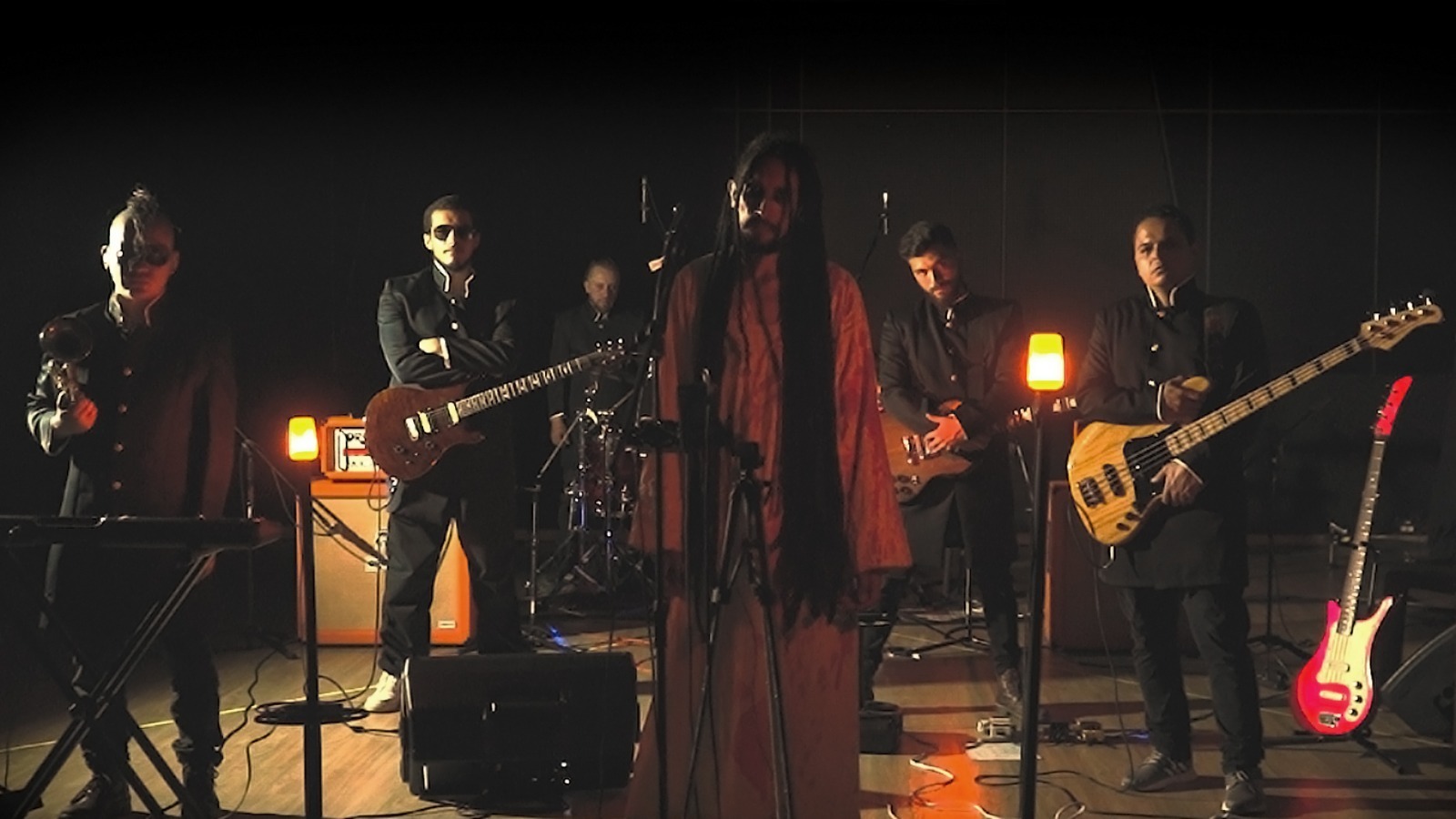 Desde Colombia: La banda «El Santo Hereje» adelanta temas de su próximo disco.