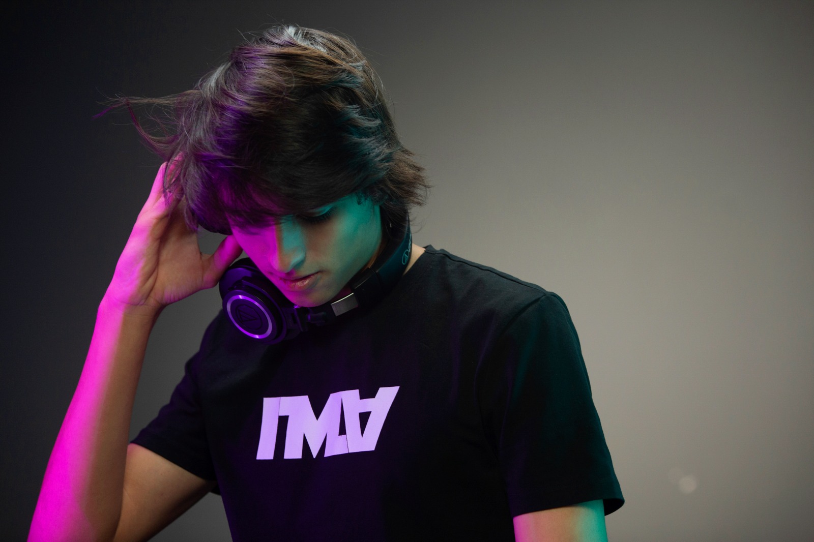 IMATOLOSA, el DJ que se anuncia con «Another Night Alone» ft. Rochelle Diamante