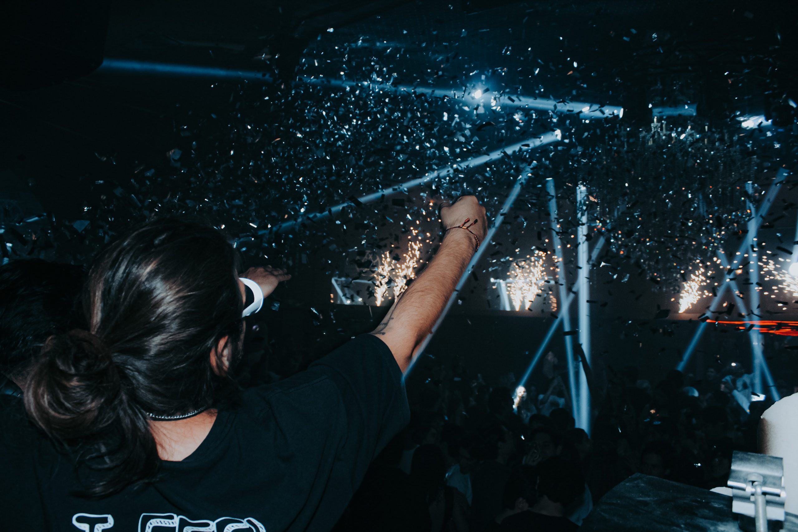 El camino artístico del DJ ALONE WOLF y su nueva nominación