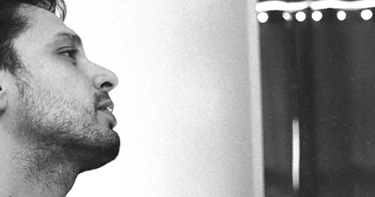 Descubre la magia musical de David Martín con su flamante sencillo «En tus redes caí»