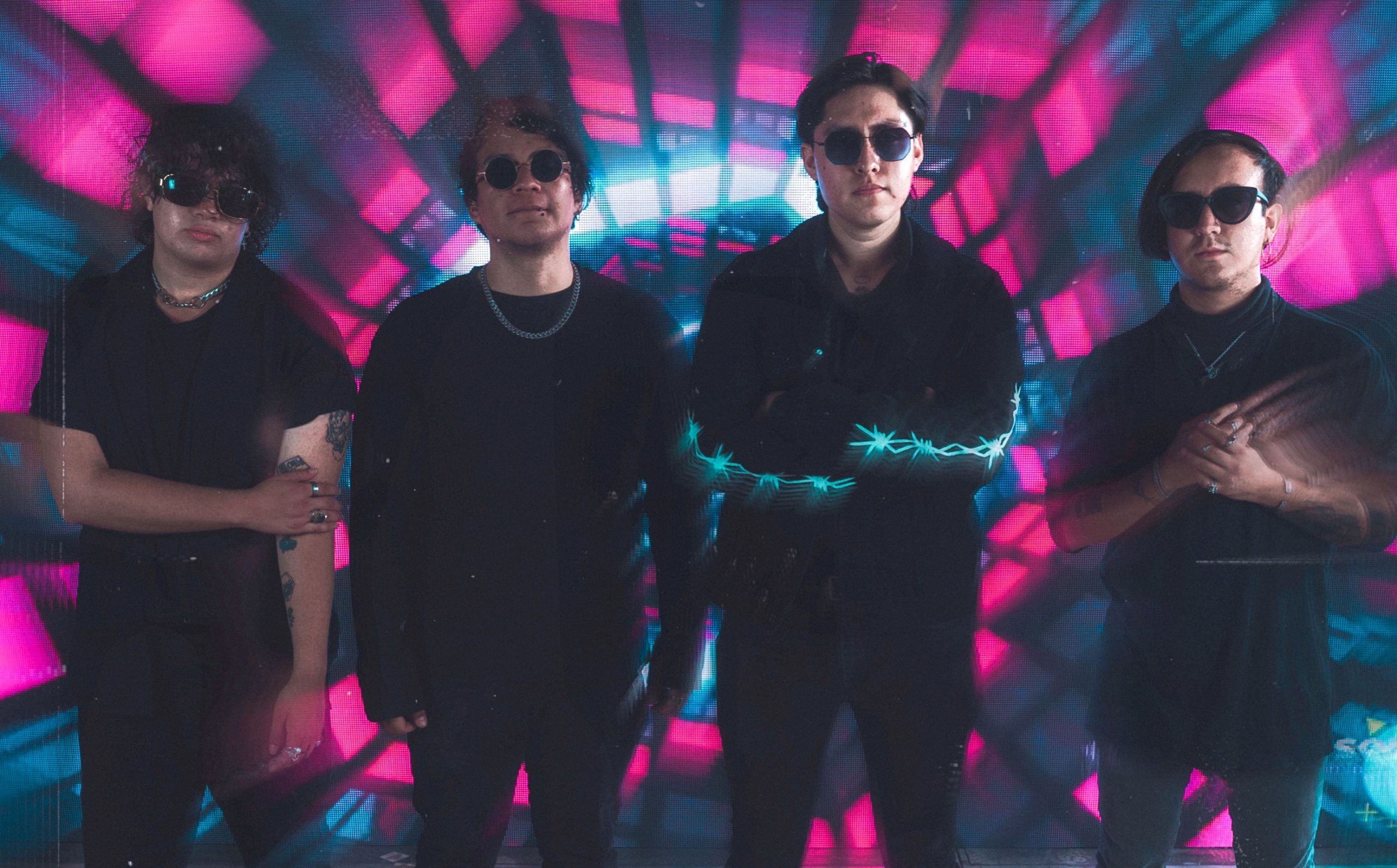 Felina: un reluciente synthpop de Juanca Laycan