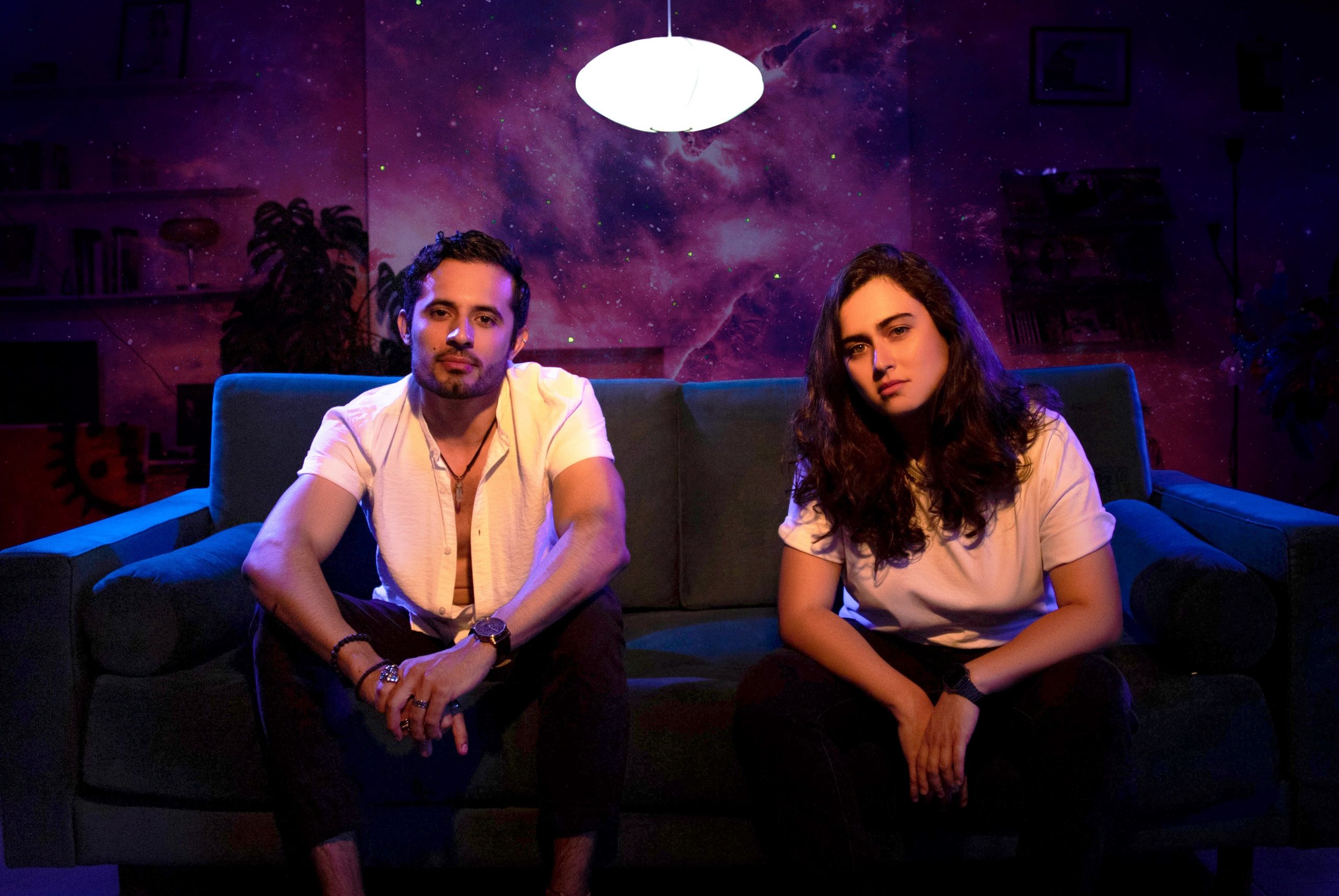 René Gonz y Paola Meza colaboran en «ESTALLAR»