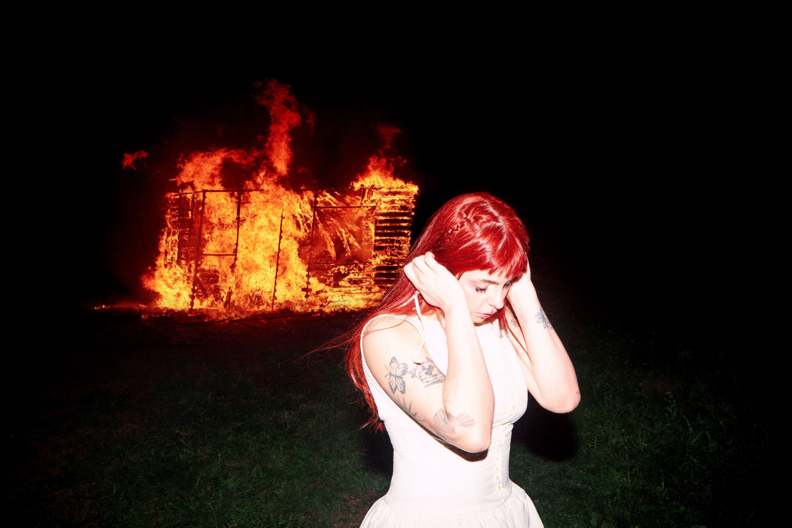 <strong>«donde van los perros: ODD MAMI Quema el Pasado y Encuentra Nuevos Sonidos»</strong>