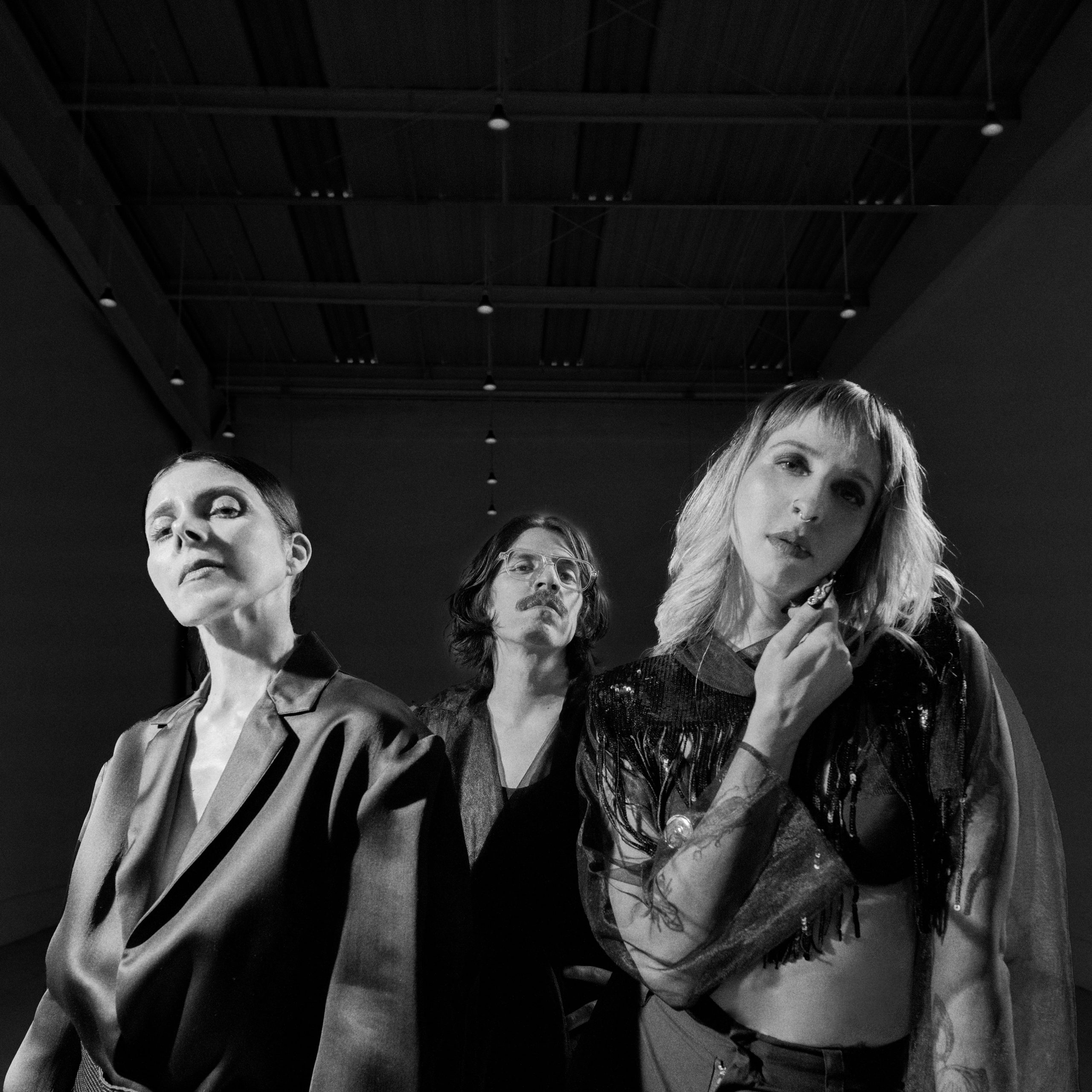 BUDAYA & Ely Guerra reviven “Tengo Frío”: electrónica emocional para la pista de baile