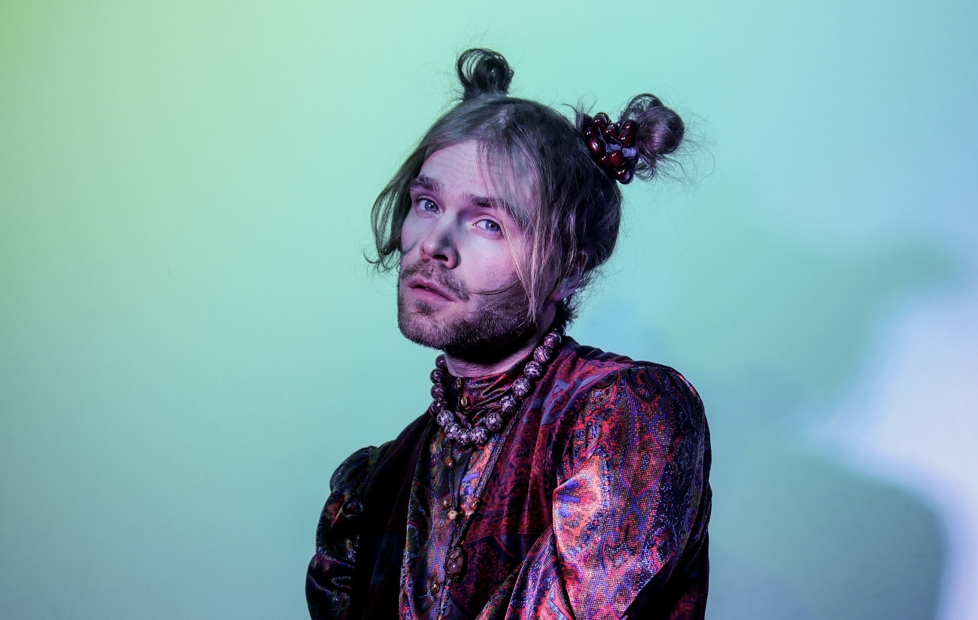 <strong>Sturle Dagsland y la tormenta que dio vida a <em>Hugging Horses</em></strong>