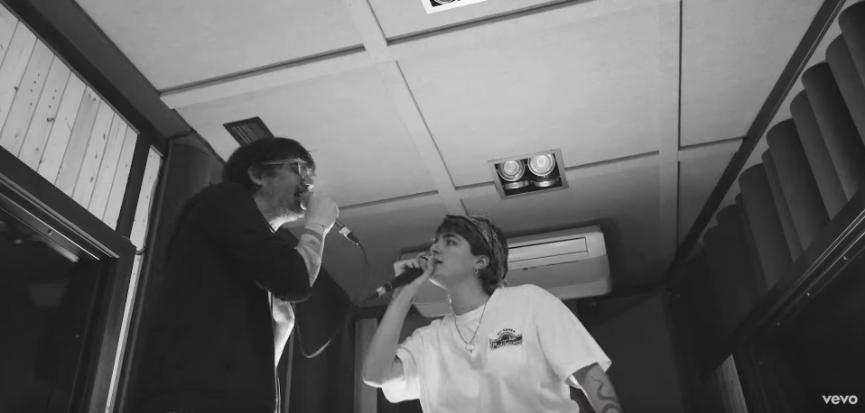 «No Me Merecía la Pena», el nuevo sencillo de Lori Meyers junto a Kora