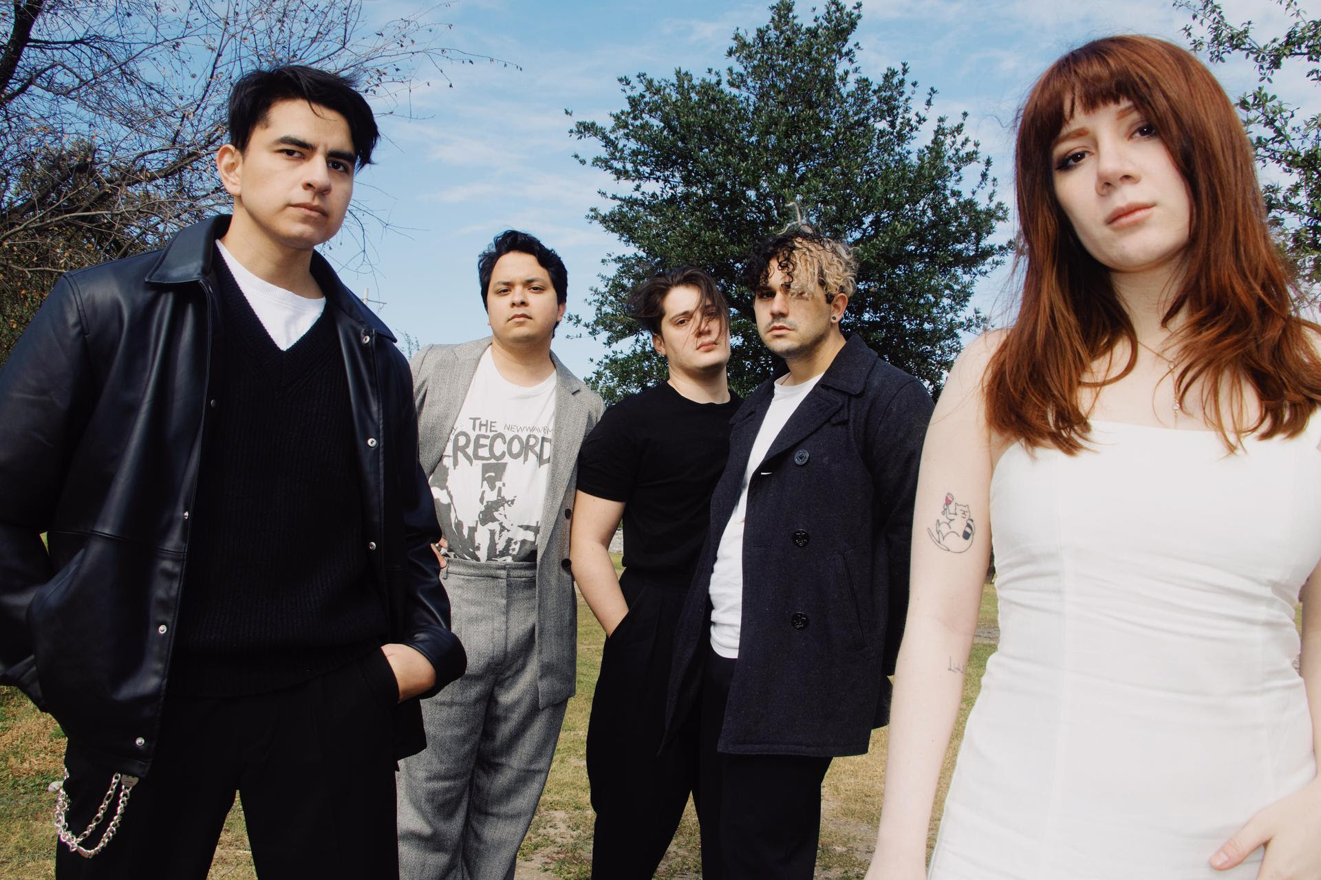 Deja de pensar y escucha «Ahora No», lo nuevo de Espejos Rotos