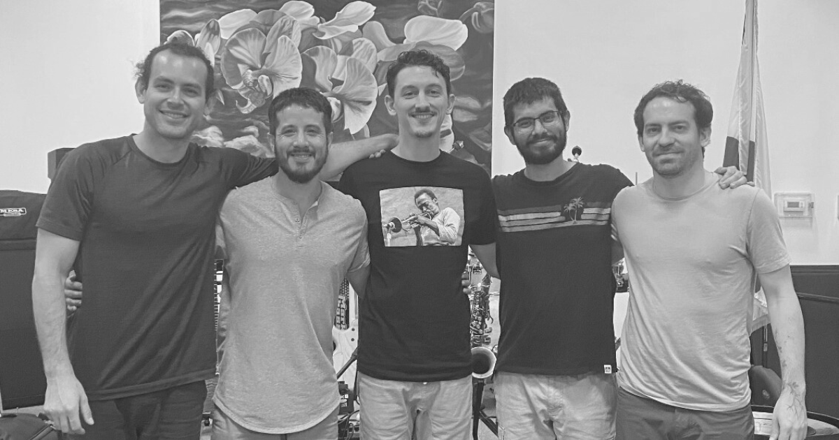 Totem Cave: Donde el Jazz, la Fusión y el Funk Se Unen en Armonía