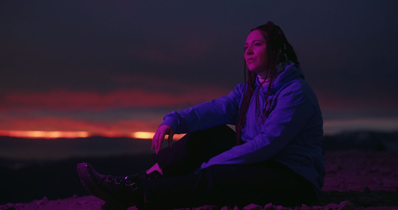 NELLA ZOLA estrena su sencillo ¨NOT EVEN THE SKY¨ con una mezcla R&B, Hip Hop y Soul