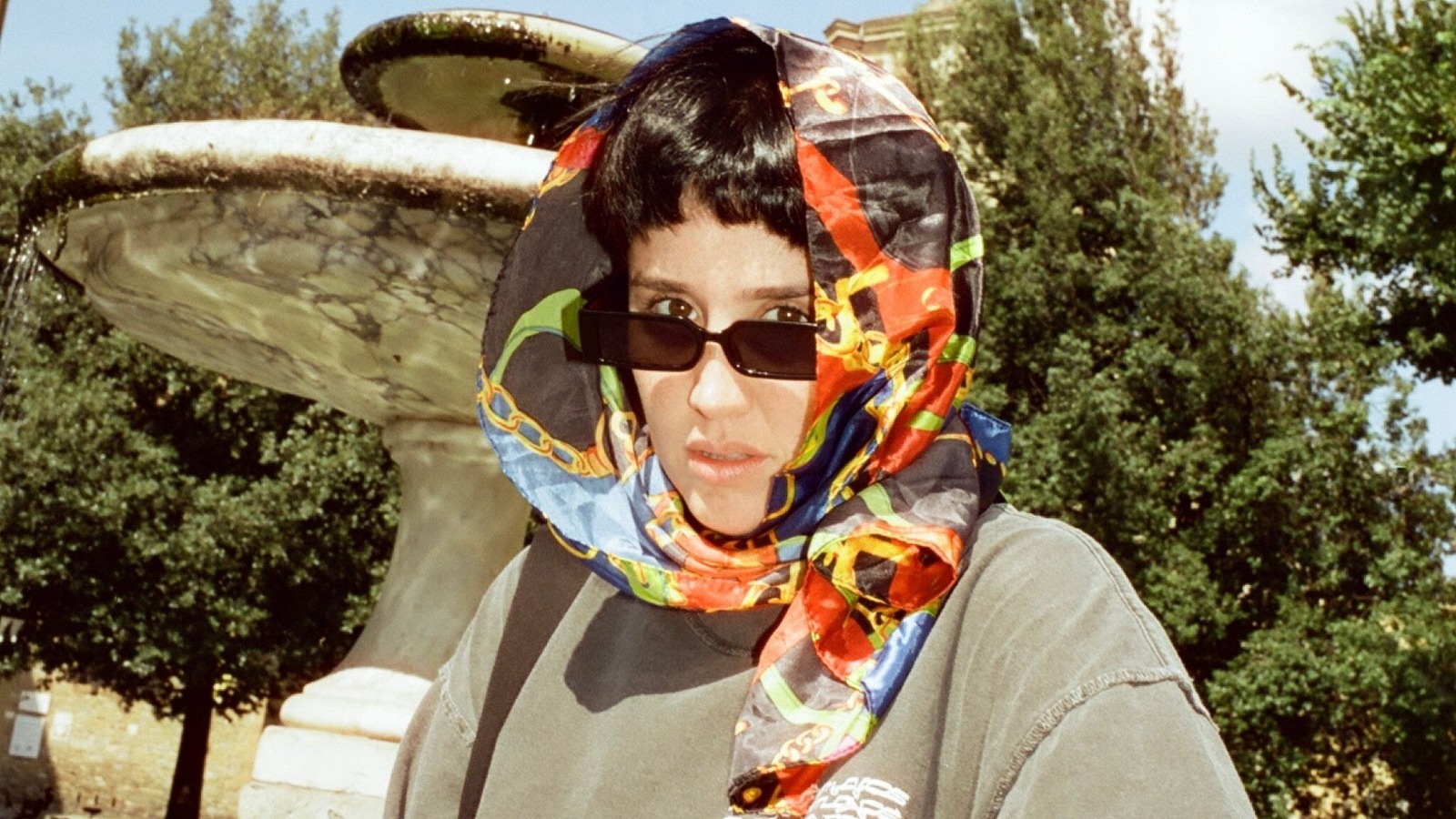 <strong>Vanessa Zamora expande su universo con<br>«DAMALEONA: REMIXES»</strong>