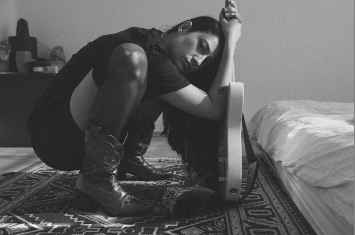 Ella Contra el Tigre, regresa con su nuevo single «Ego Breaker»