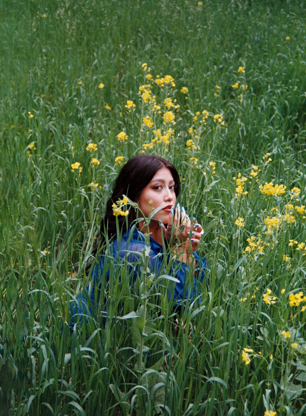 SANGREROJA alcanza nuevas alturas con «MARIPOSA»: una fusión de ritmos afrobeat y pop