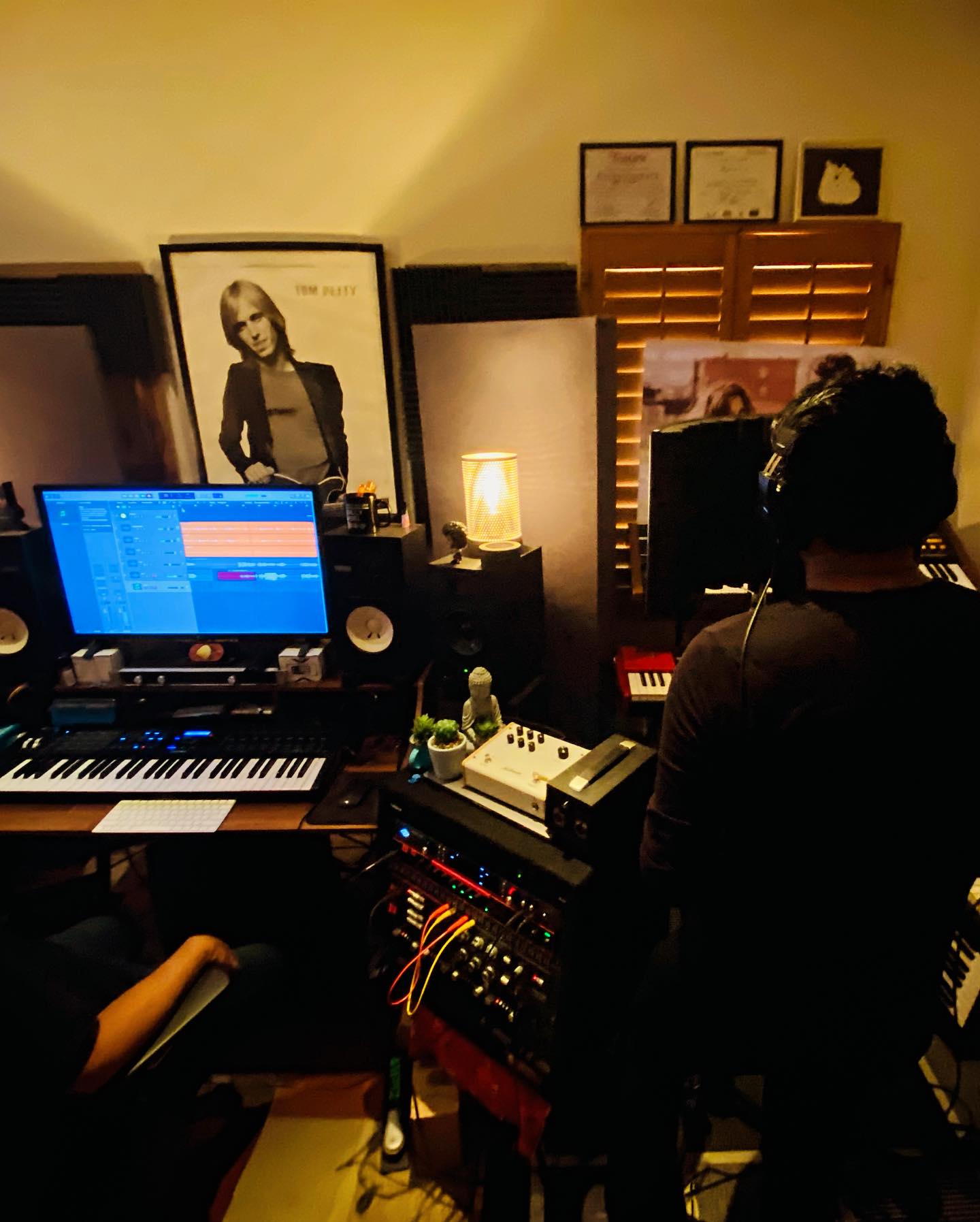 SALCEDO estrena single doble: “Periférico / Nada Queda“