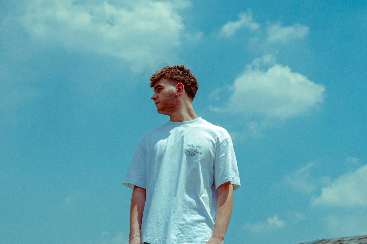 La promesa del urbano, Jero K te seduce con “Un Balazo”