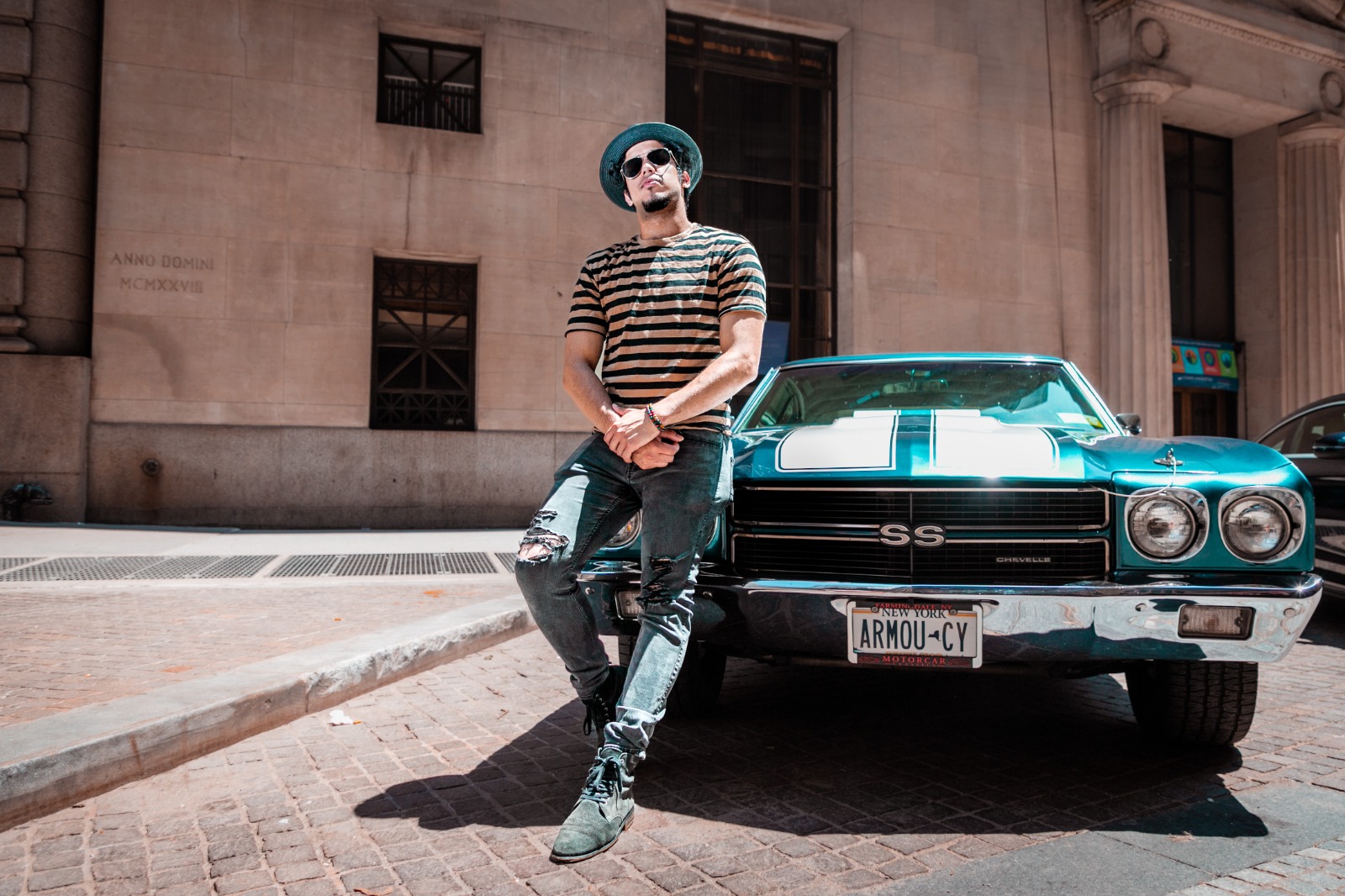 José Luis Velázquez: Un artista que viaja con su música a través del tiempo