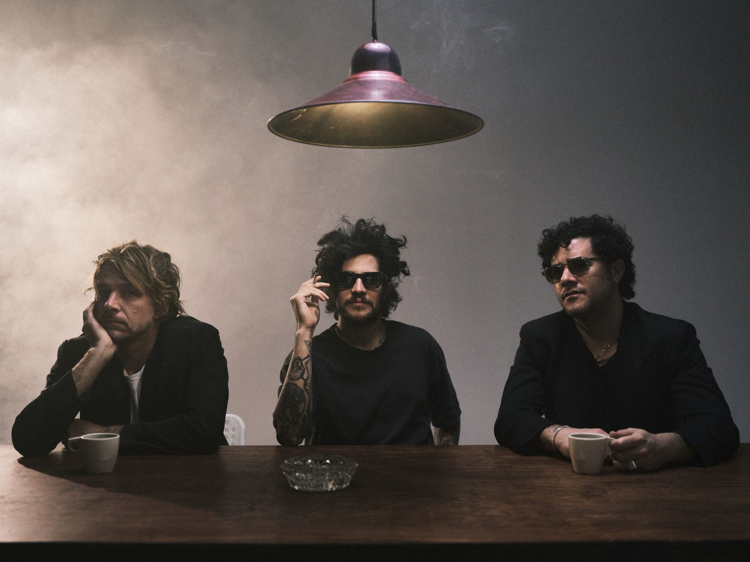 <strong>«Oscuridad y ritmo: Rey Pila estrena ‘One of Us’ rumbo a su cuarto LP»</strong>