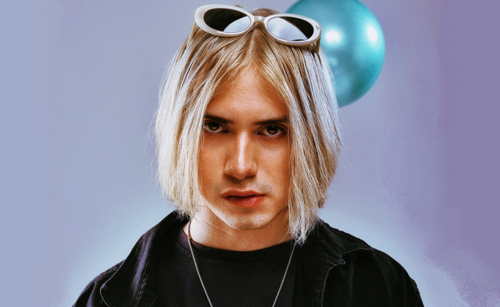 Kontax & Ems Jaen presentan“Me Quemo”: Electropop con sentimiento