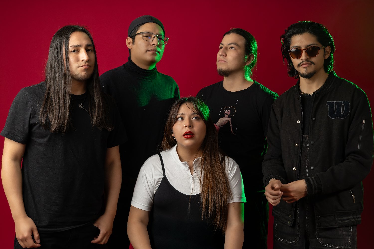 La banda peruana Calle San Pablo captura la melancolía optimista de nuestra época en su nuevo simple ‘Fantasía’