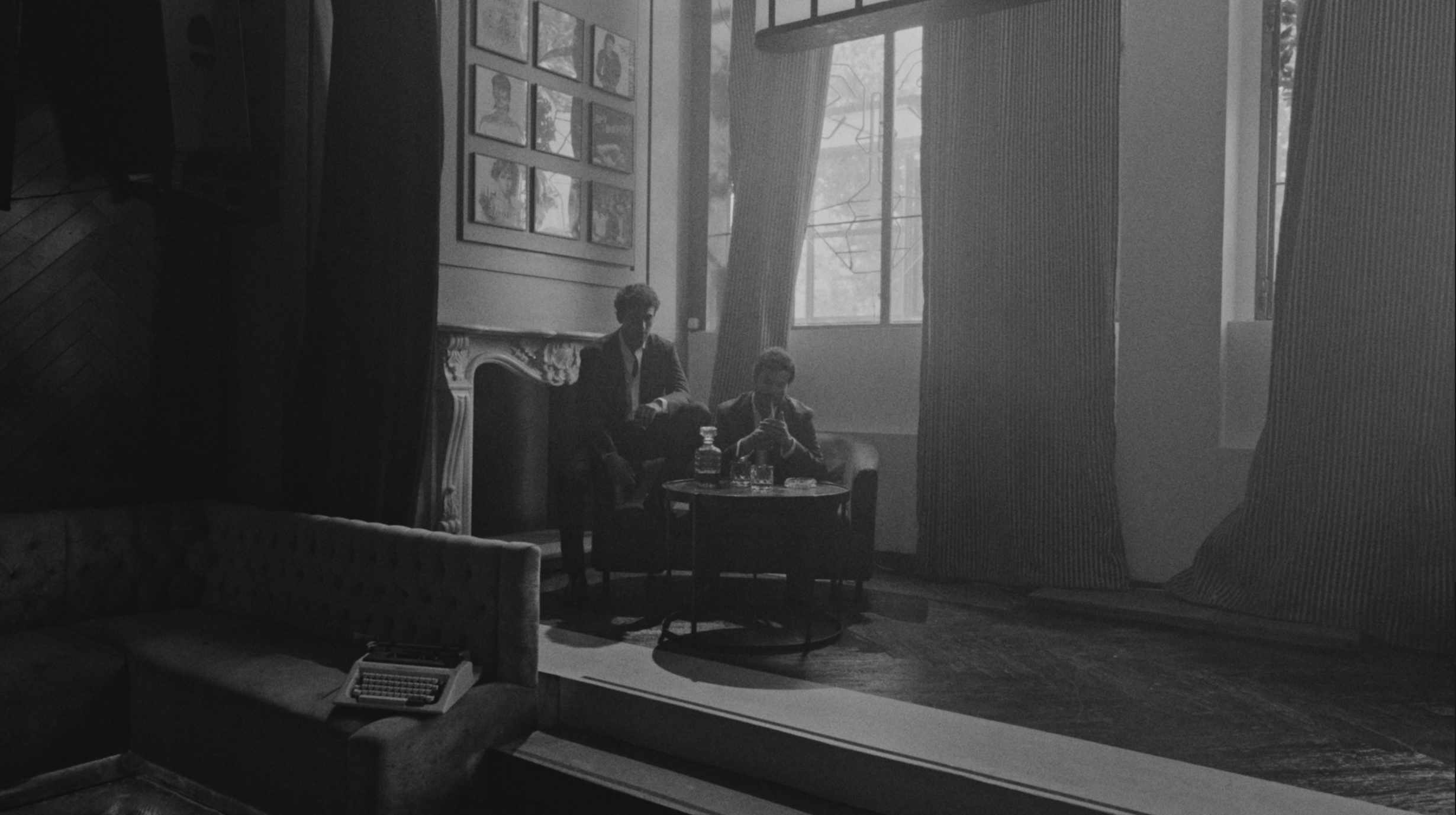 Taburete estrenará este mes su disco más humano y reflexivo: El Perro Que Fuma